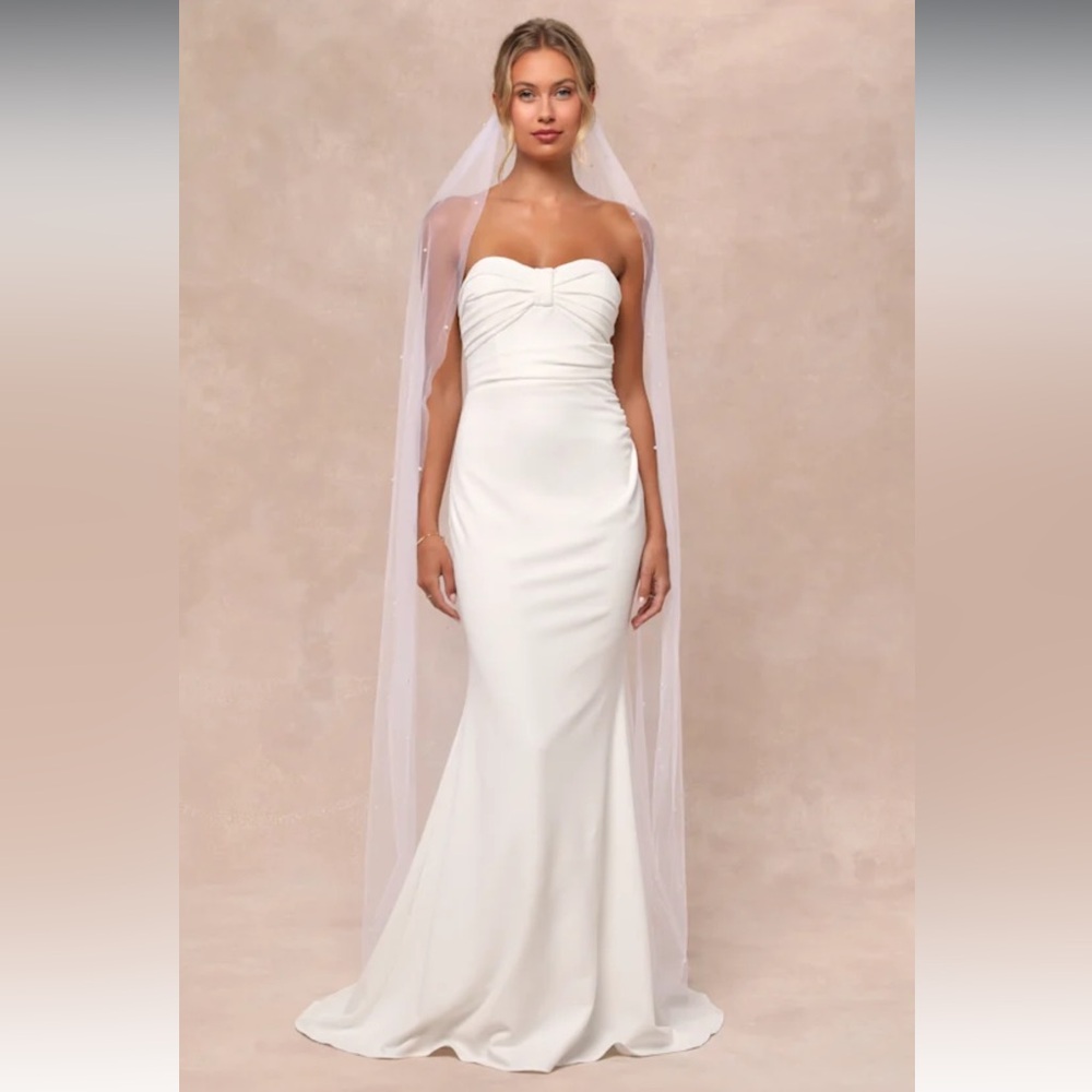 NWT- To Be Yours Ivory Strapless Pleated Mermaid Dress